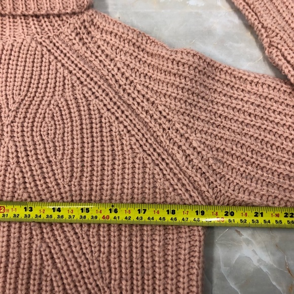 Urban Heritage Knit Sweater Size S - Picture 6 of 6